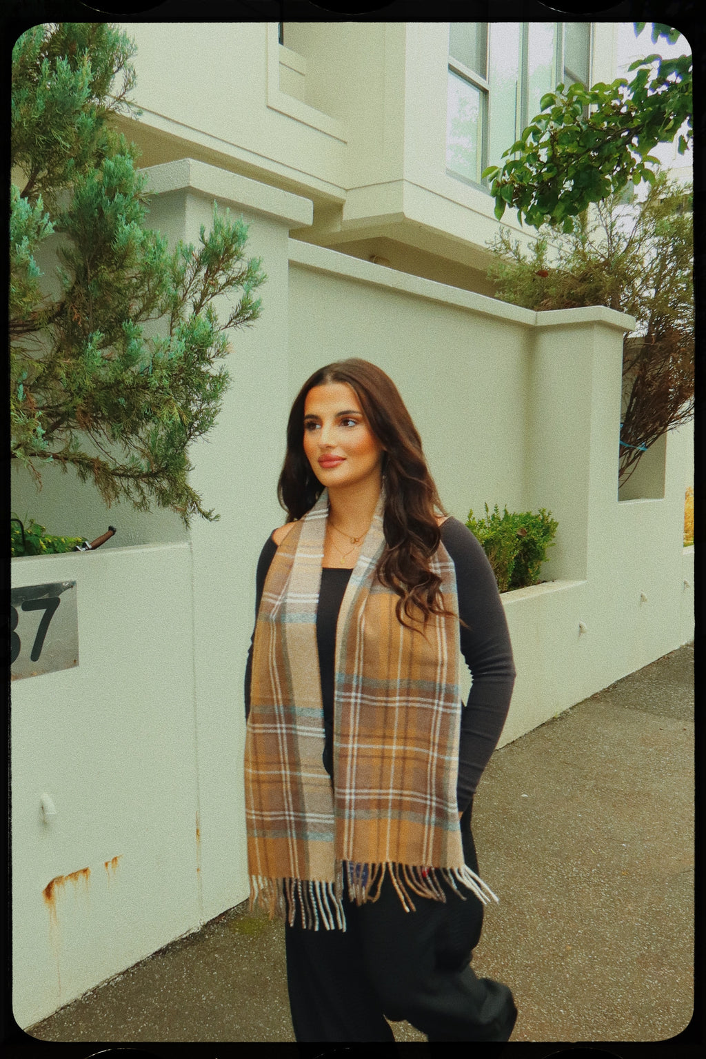 Carolyn Scarf